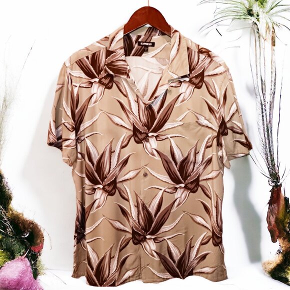 Express Other - Express ★ Men's Rayon Short Sleeve Button-Up ★ Tijuana Aloe Summer Print